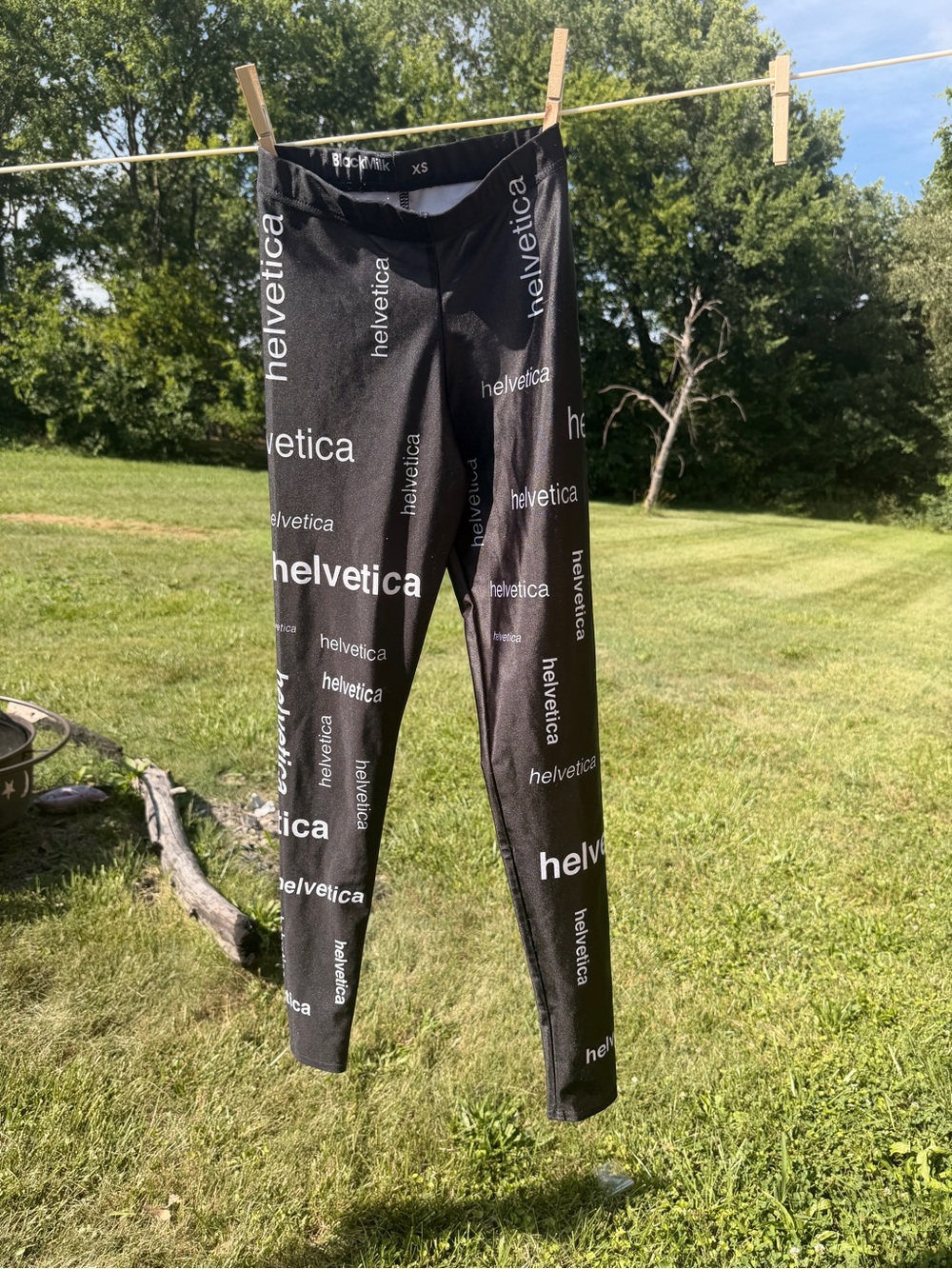Blackmilk Helvetica Leggings - XS